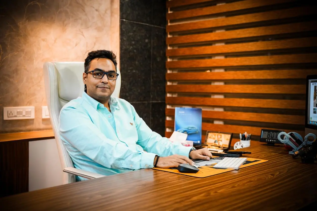 Aquib Naseer - Founder & CEO at Flywheel Cars